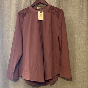 Lace Detail roll tab sleeve Blouse in Mauve